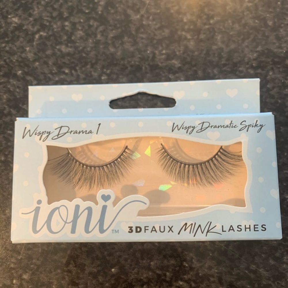 IONI lashes